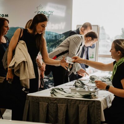mrt02529