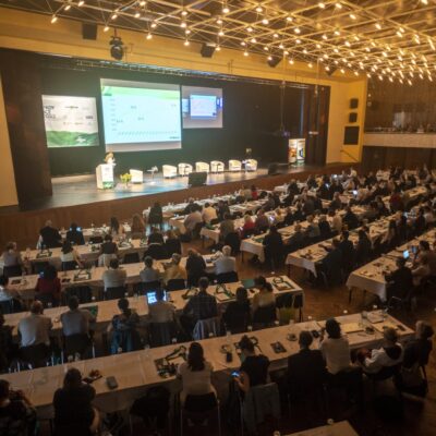konference 20
