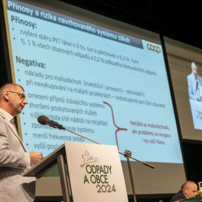 konference 32
