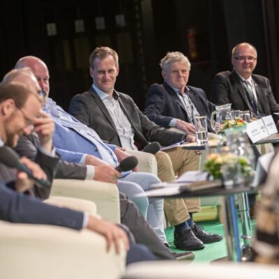 konference 75