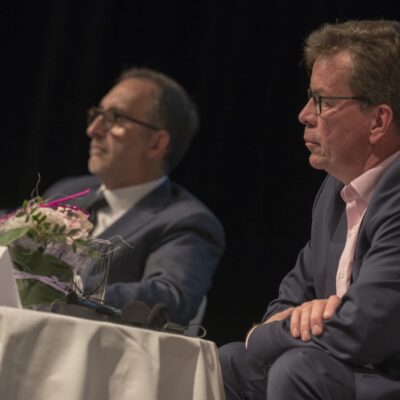 konference 28