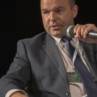 konference 76